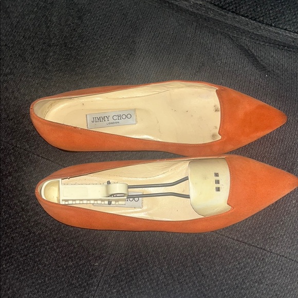 *JIMMY CHOO*  Orange Flats Elegant Suede Design - Picture 3 of 4